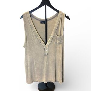 Vici Loose-fitting V-neck Tank